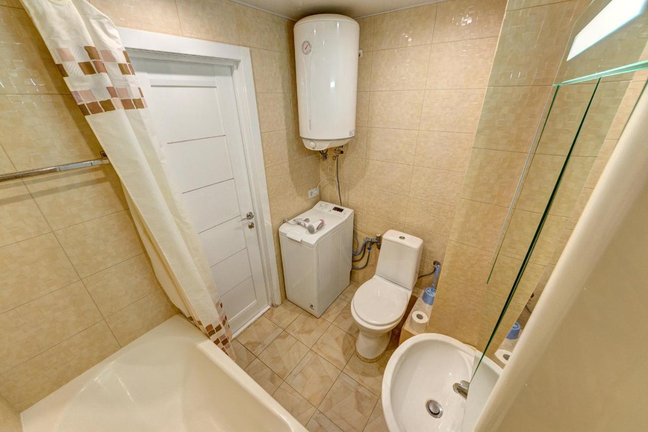 Excellent Apartment Druzhby Narodov Boulevard 3A. Lybedskaya Metro Station Kijów Zewnętrze zdjęcie
